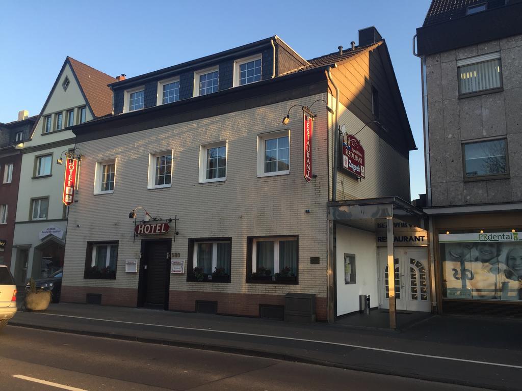 Hotel Restaurant Zagreb Keulen Buitenkant foto